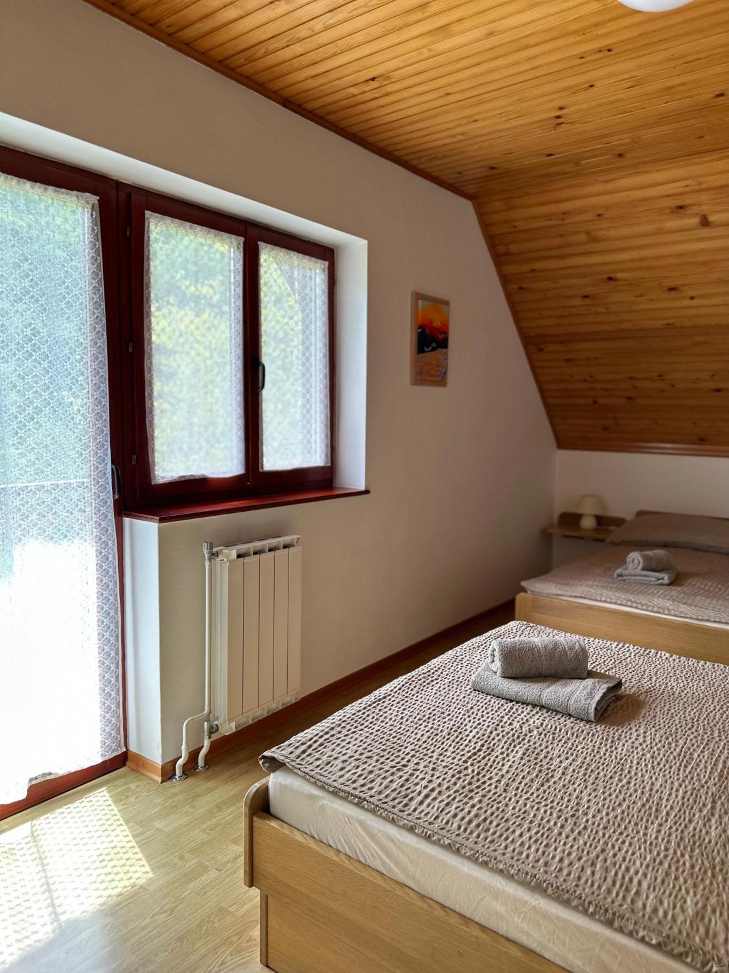 Apartment Jozi 소카 객실 사진